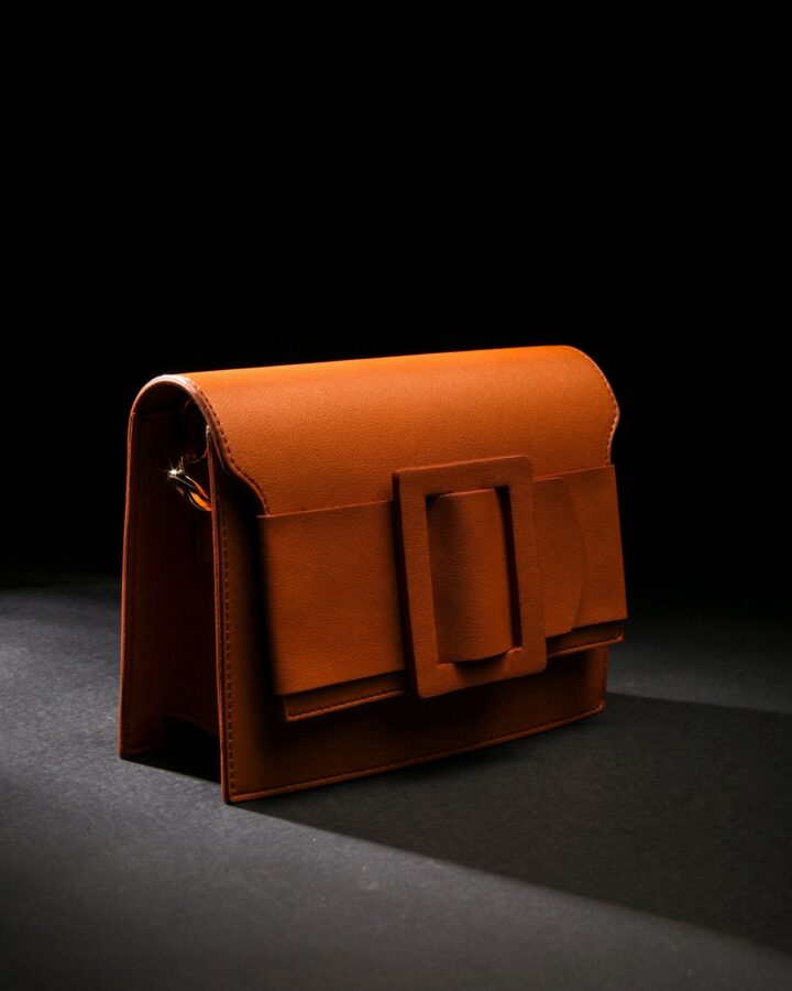 Atelier Crossbody